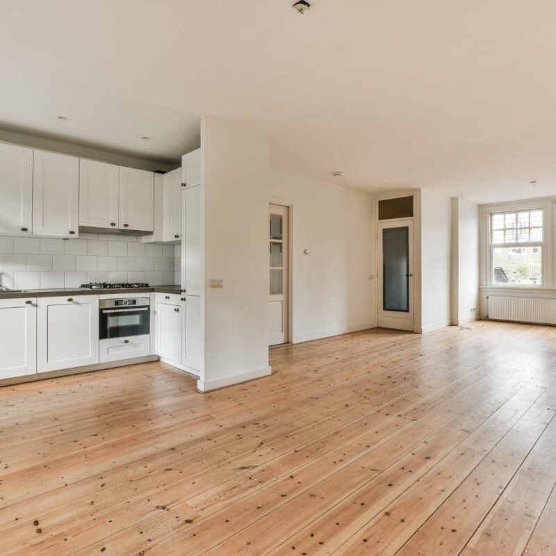 White Oak vs Red Oak Flooring What’s the Difference & Which Is Better